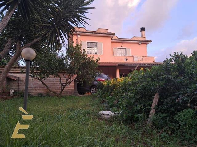 Villa Indipendente in vendita a La Cogna, Aprilia