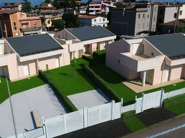 Villa Indipendente in vendita a Roma Capitale, Lazio