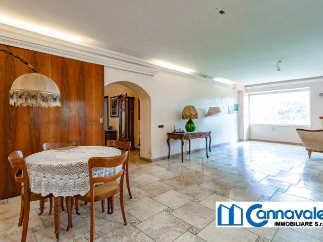 Villa Indipendente in vendita a Aprilia, Lazio