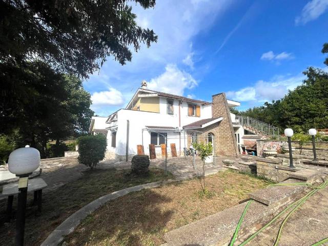 Villa Indipendente in vendita a La Cogna, Aprilia