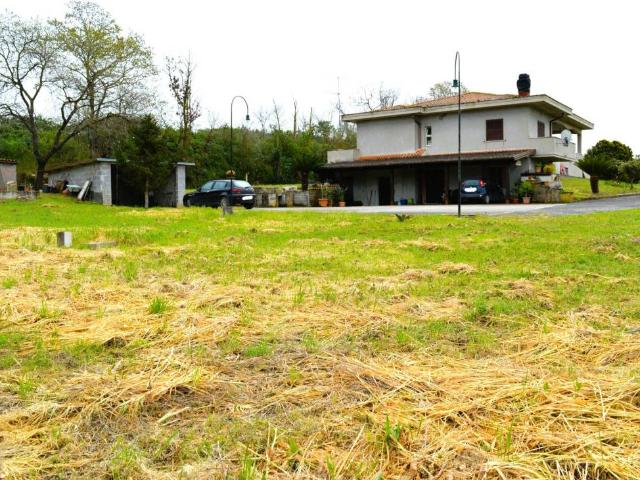 Villa Indipendente in vendita a Camilleri, Aprilia