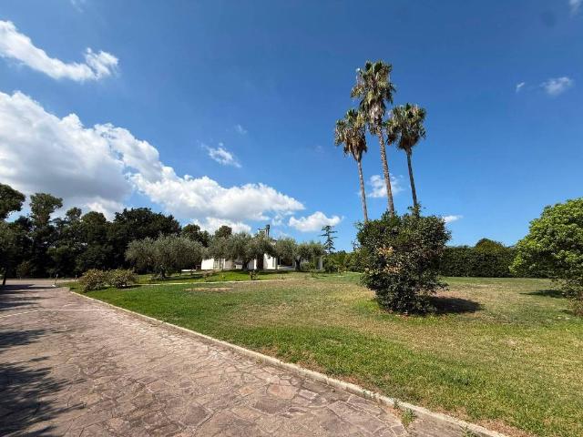 Villa Indipendente in vendita a Aprilia, Lazio