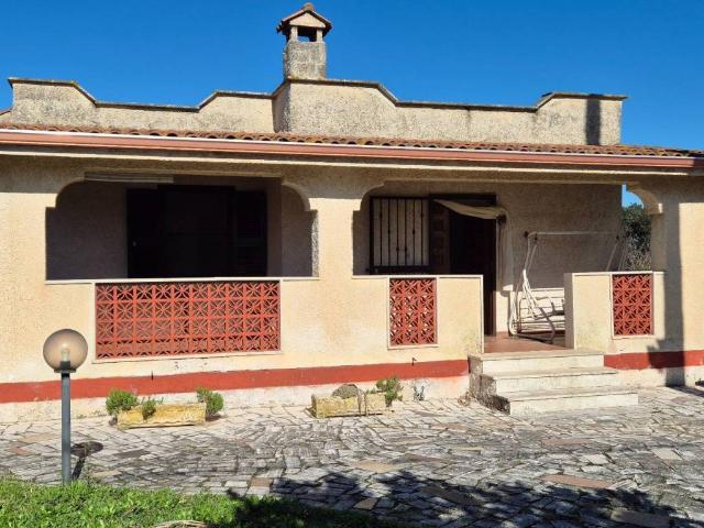Villa Indipendente in vendita a La Cogna, Aprilia
