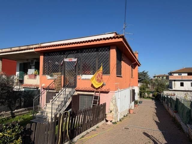 Villa Indipendente in vendita a Le Salzare, Aprilia