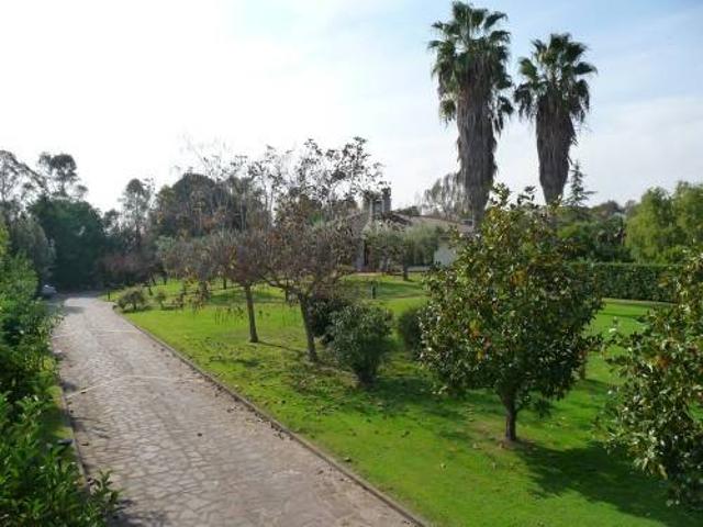 Villa Indipendente in vendita a Aprilia, Lazio
