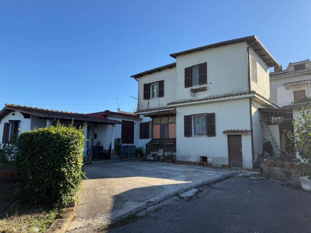 Villa Indipendente in vendita a Rimessone, Aprilia