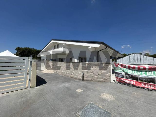 Villa Indipendente in vendita a Leda, Aprilia