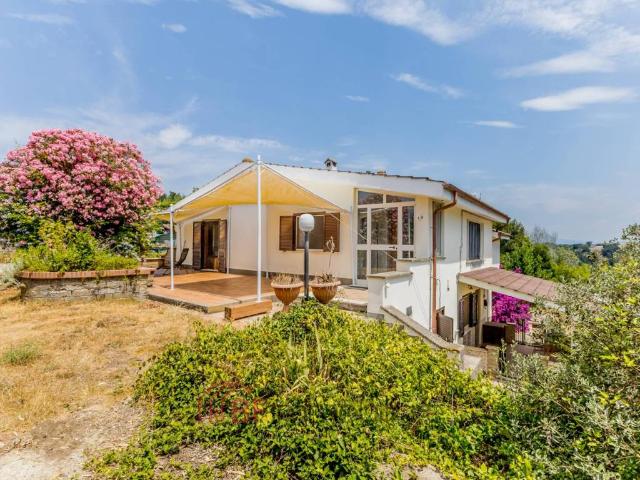 Villa Indipendente in vendita a La Cogna, Aprilia