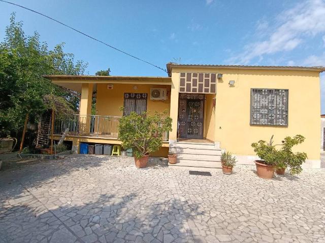 Villa Indipendente in vendita a Campo di Carne, Aprilia