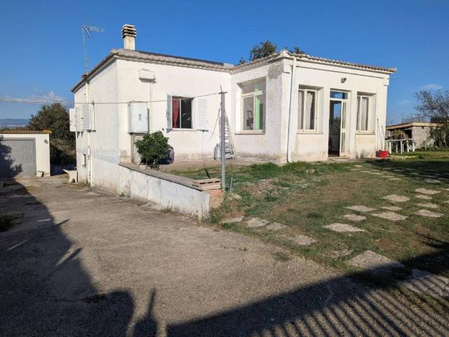 Villa Indipendente in vendita a Camilleri, Aprilia