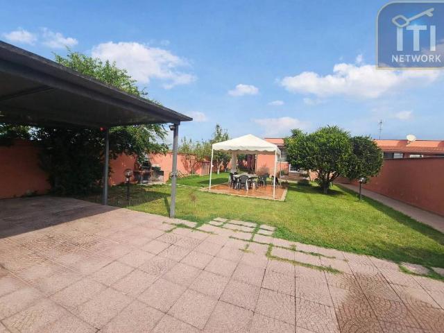 Villa Indipendente in vendita a Casello Quarantacinque, Aprilia