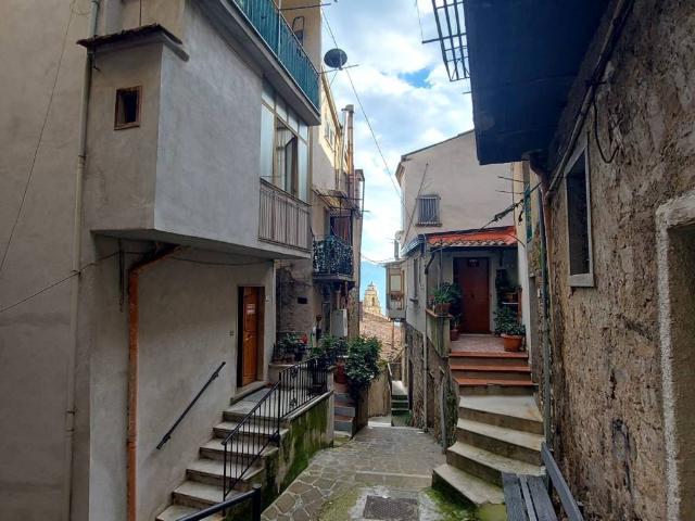 Villa Indipendente in vendita a Aquara, Campania