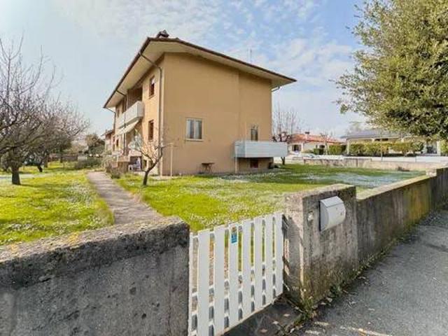Villa Indipendente in vendita a Aquileia, Udine / Udin / Videm