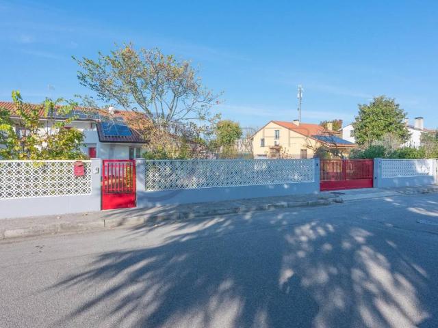 Villa Indipendente in vendita a Aquileia, Friuli-Venezia Giulia