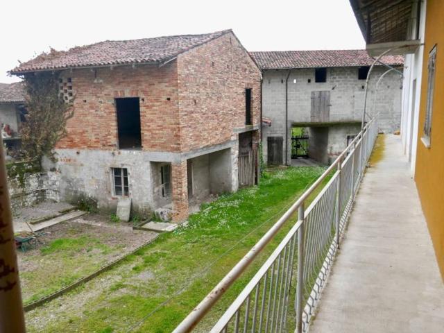 Villa Indipendente in vendita a Arba, Friuli-Venezia Giulia
