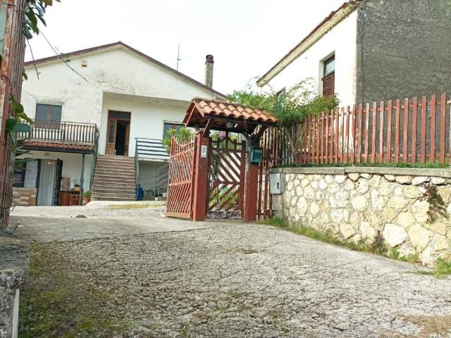 Villa Indipendente in vendita a Arce, Lazio