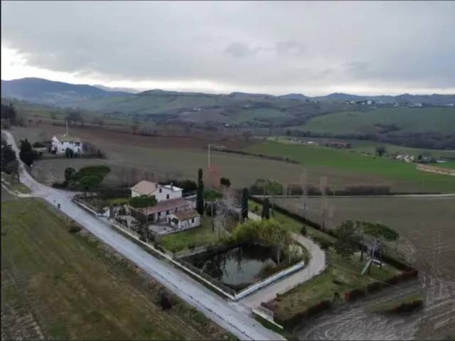 Villa Indipendente in vendita a Marche, Ancona