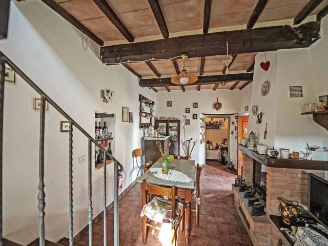 Villa Indipendente in vendita a Unione dei Comuni Montani Amiata Grossetana, Arcidosso