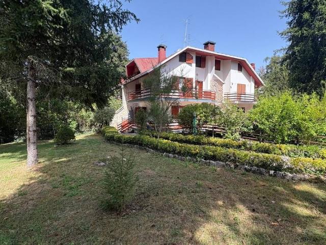 Villa Indipendente in vendita a Roma Capitale, Lazio