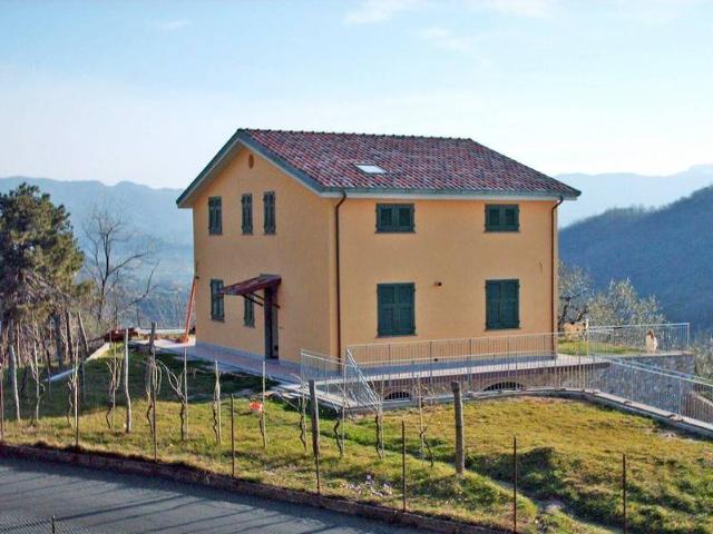 Villa Indipendente in vendita a Canarbino, Arcola