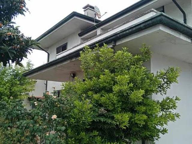 Villa Indipendente in vendita a Arcole, Veneto