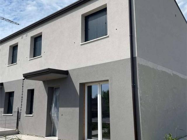 Villa Indipendente in vendita a Motte Crosaron, Arcole