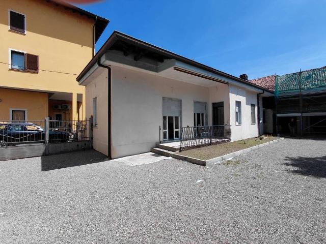 Villa Indipendente in vendita a Arconate, Lombardia
