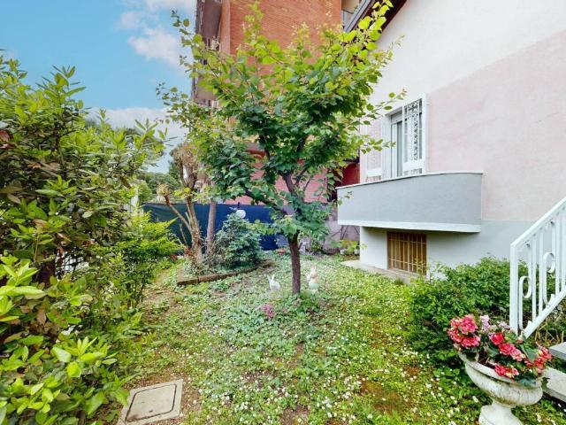 Villa Indipendente in vendita a Cascina del Bruno, Arcore