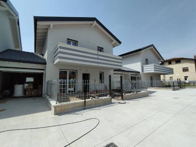 Villa Indipendente in vendita a Cascina del Bruno, Arcore