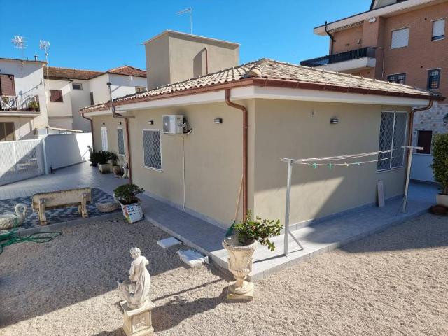 Villa Indipendente in vendita a Roma Capitale, Lazio