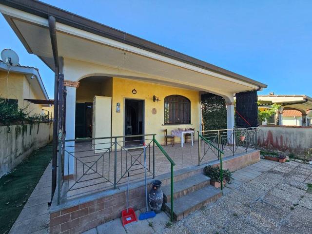 Villa Indipendente in vendita a Colle Romito, Roma Capitale