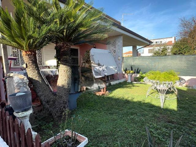 Villa Indipendente in vendita a Roma Capitale, Lazio