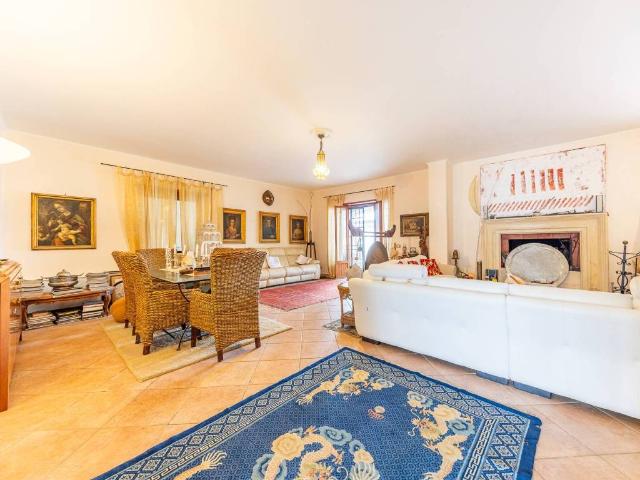 Villa Indipendente in vendita a Nuova Florida, Roma Capitale
