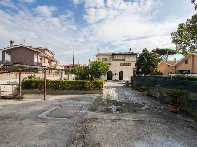 Villa Indipendente in vendita a Tor San Lorenzo, Ardea