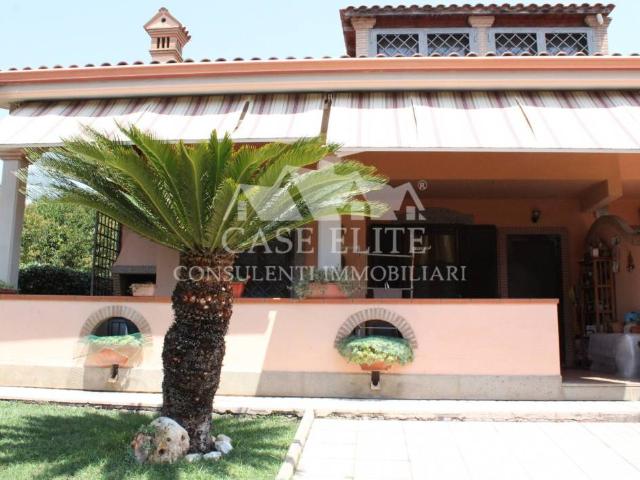 Villa Indipendente in vendita a Roma Capitale, Lazio