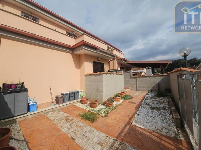 Villa Indipendente in vendita a Ardea, Roma Capitale