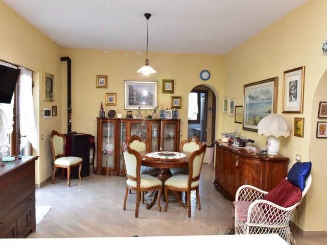 Villa Indipendente in vendita a Roma Capitale, Lazio