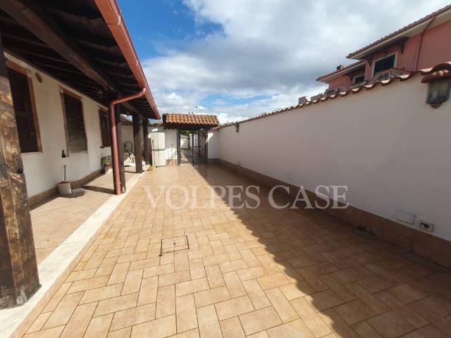 Villa Indipendente in vendita a Roma Capitale, Lazio