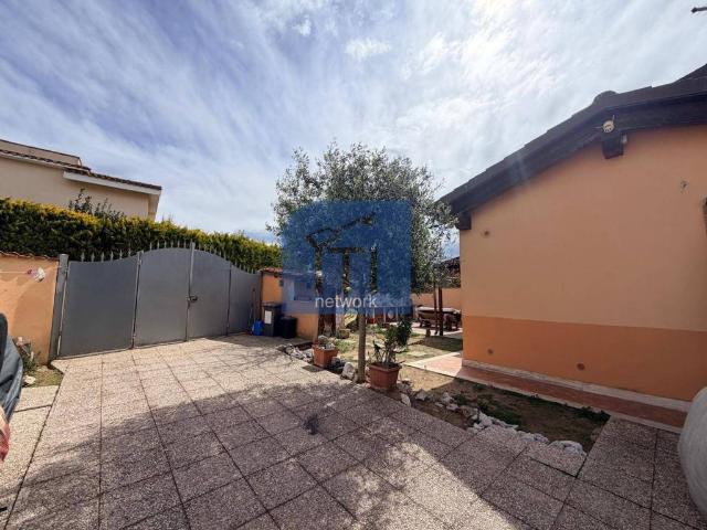 Villa Indipendente in vendita a Roma Capitale, Lazio