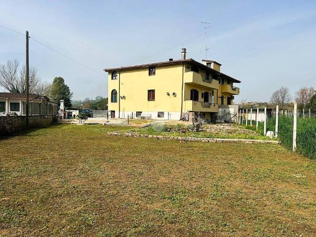 Villa Indipendente in vendita a Roma Capitale, Lazio