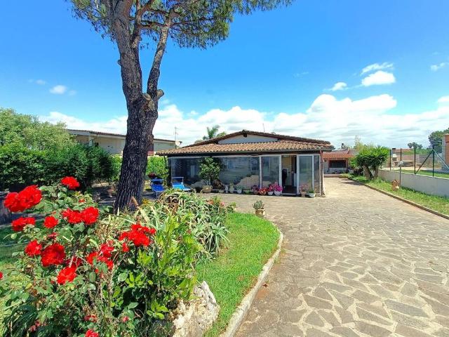 Villa Indipendente in vendita a Roma Capitale, Lazio