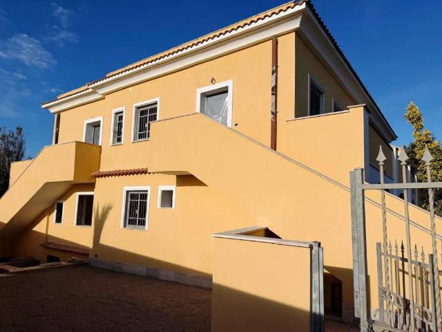 Villa Indipendente in vendita a Roma Capitale, Lazio