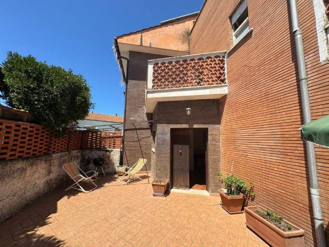Villa Indipendente in vendita a Colle Romito, Roma Capitale