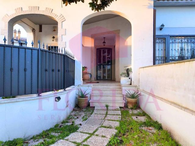 Villa Indipendente in vendita a Nuova Florida, Roma Capitale
