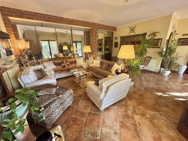 Villa Indipendente in vendita a Nuova Florida, Roma Capitale