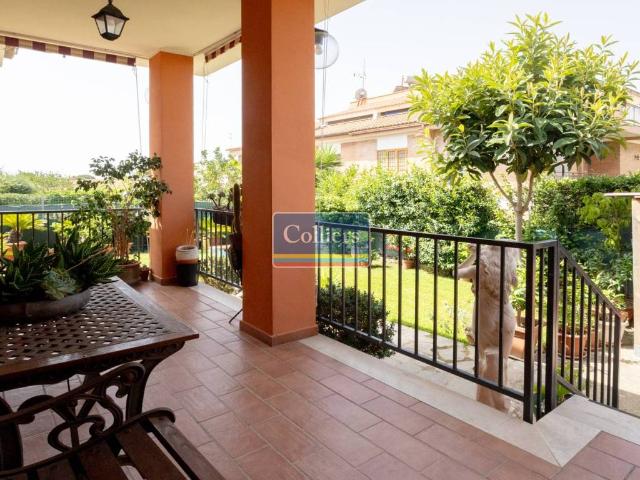 Villa Indipendente in vendita a Roma Capitale, Lazio