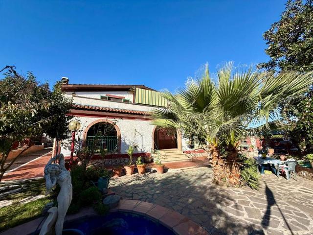 Villa Indipendente in vendita a Nuova Florida, Roma Capitale