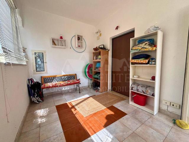 Villa Indipendente in vendita a Colle Romito, Ardea