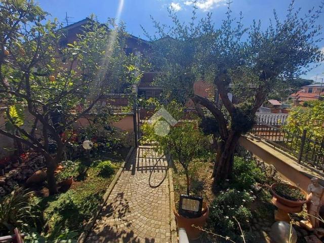 Villa Indipendente in vendita a Nuova Florida, Roma Capitale