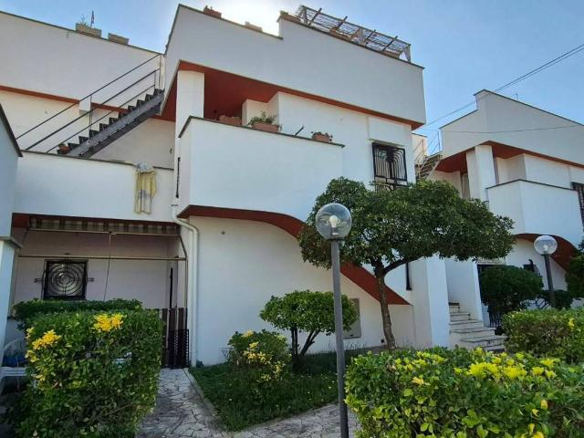 Villa Indipendente in vendita a Piccola Capri, Ardea